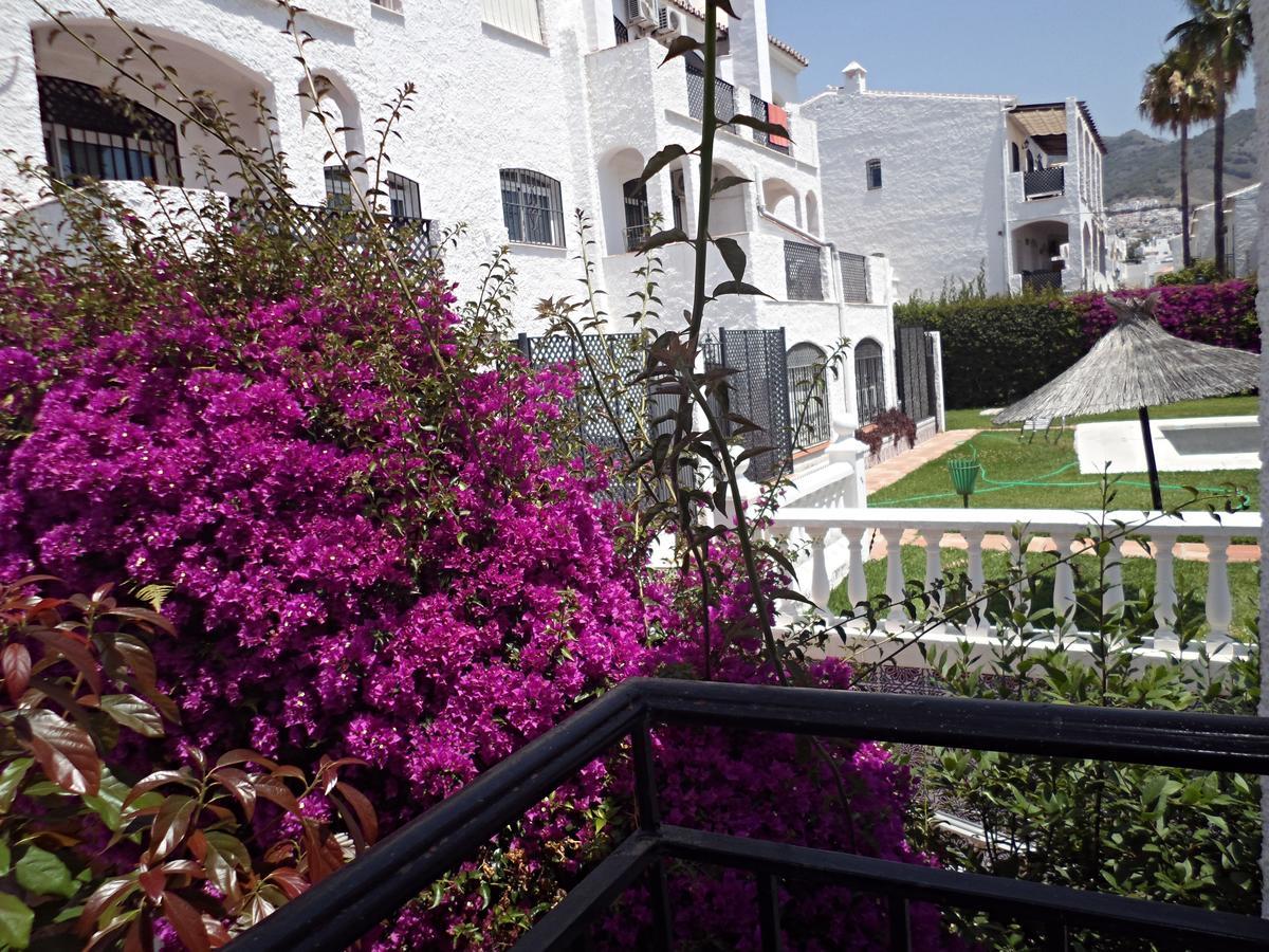 Verano Azul 12 Menyber Nerja Buitenkant foto